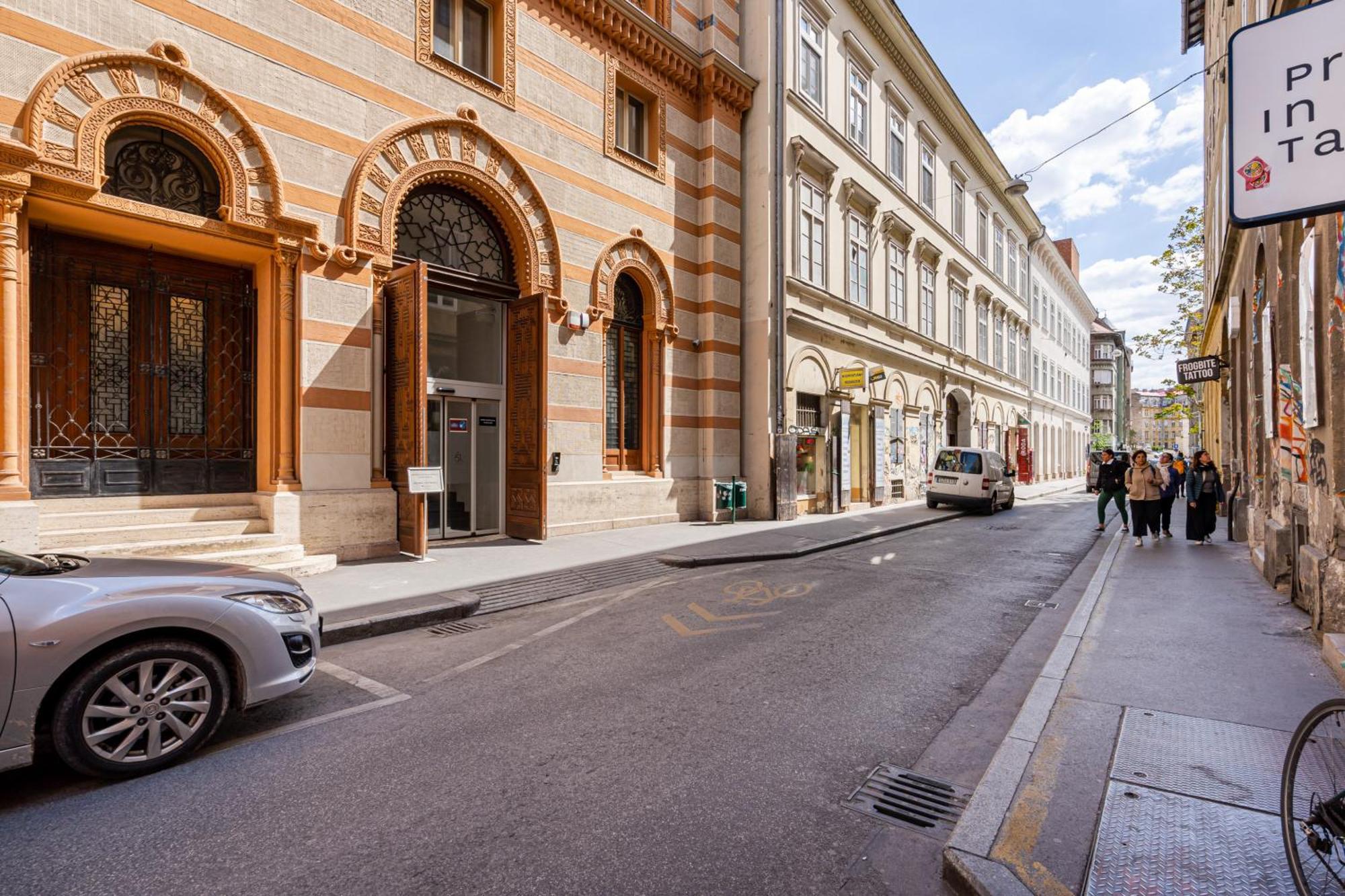 R10- Boutique Apartments, Best Location. By Bqa Budapest Exterior foto
